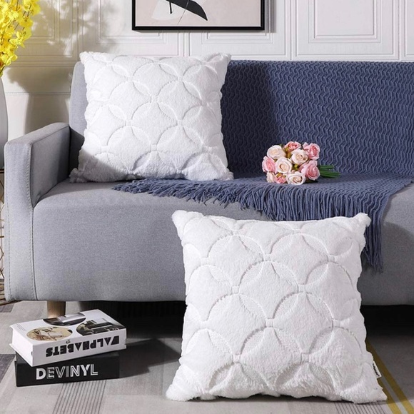 Luxury HomeElegant Snow White Soft Plush Short Wool Throw Pillow Covers